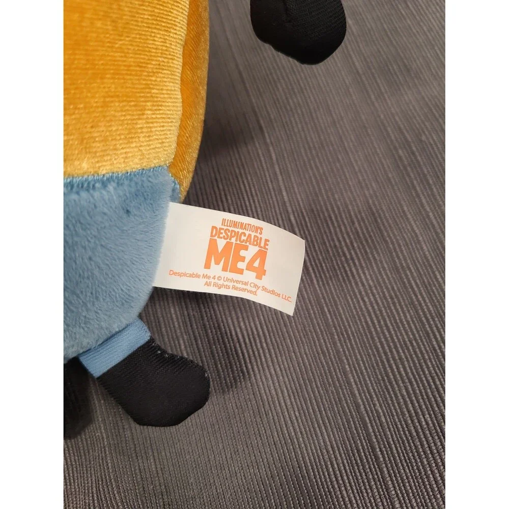 DESPICABLE ME 4 Movie MEGA MINION DAVE 8” Universal City Studios Plush 2024 Rare